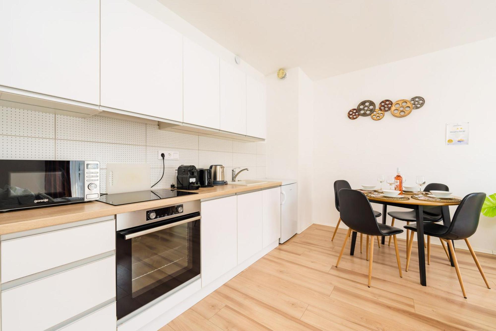 בודפשט Brand New Modern Apartment-2 Rooms-Balcony-Garage מראה חיצוני תמונה